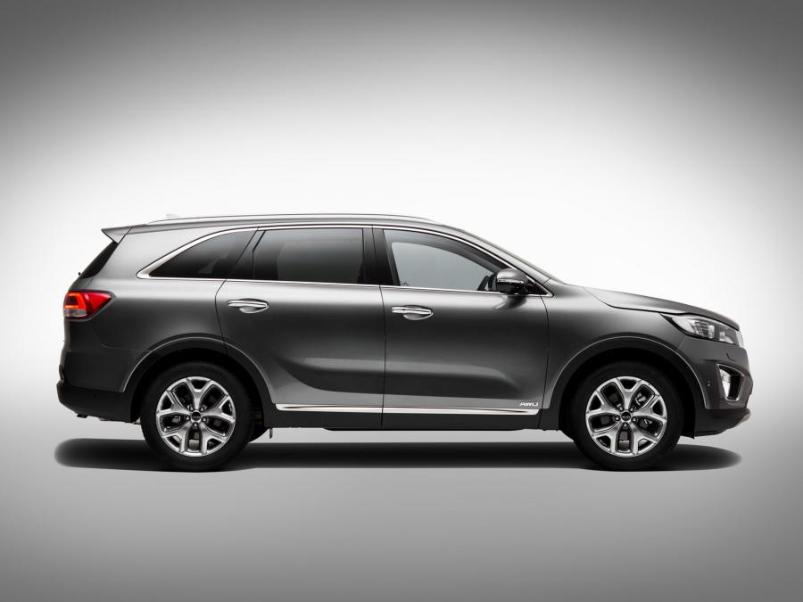  Kia Sorento EcoDynamics 2015 года  (фото 2 из 7)